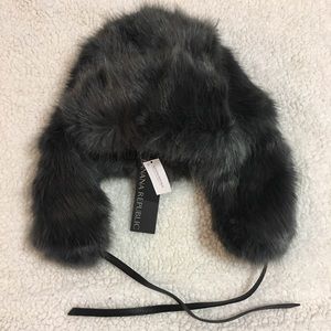 Banana Republic fur trapper hat